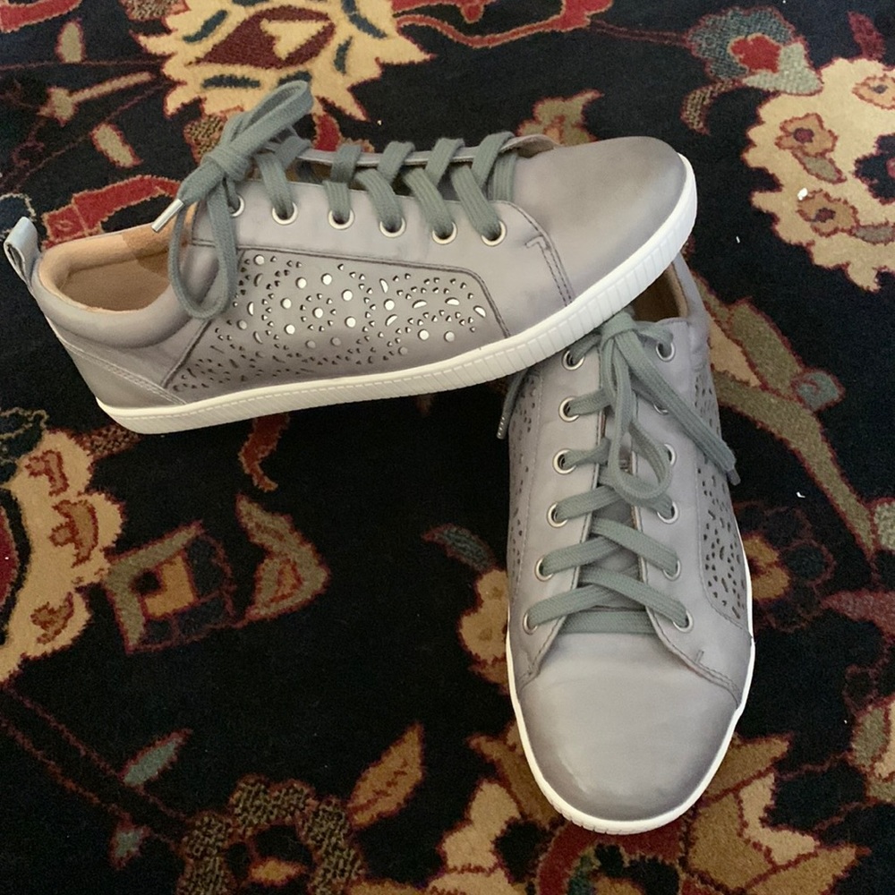 Earth Brand Sneakers-NWOT